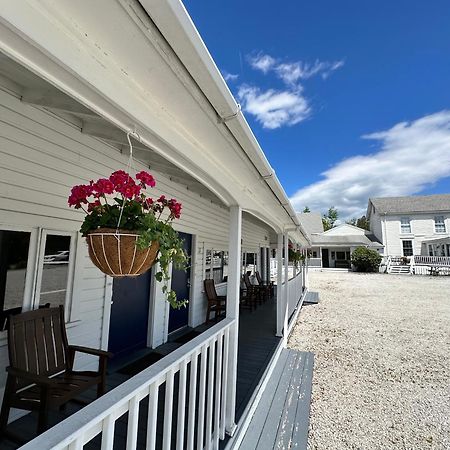 Yardarm Motel Searsport Eksteriør bilde