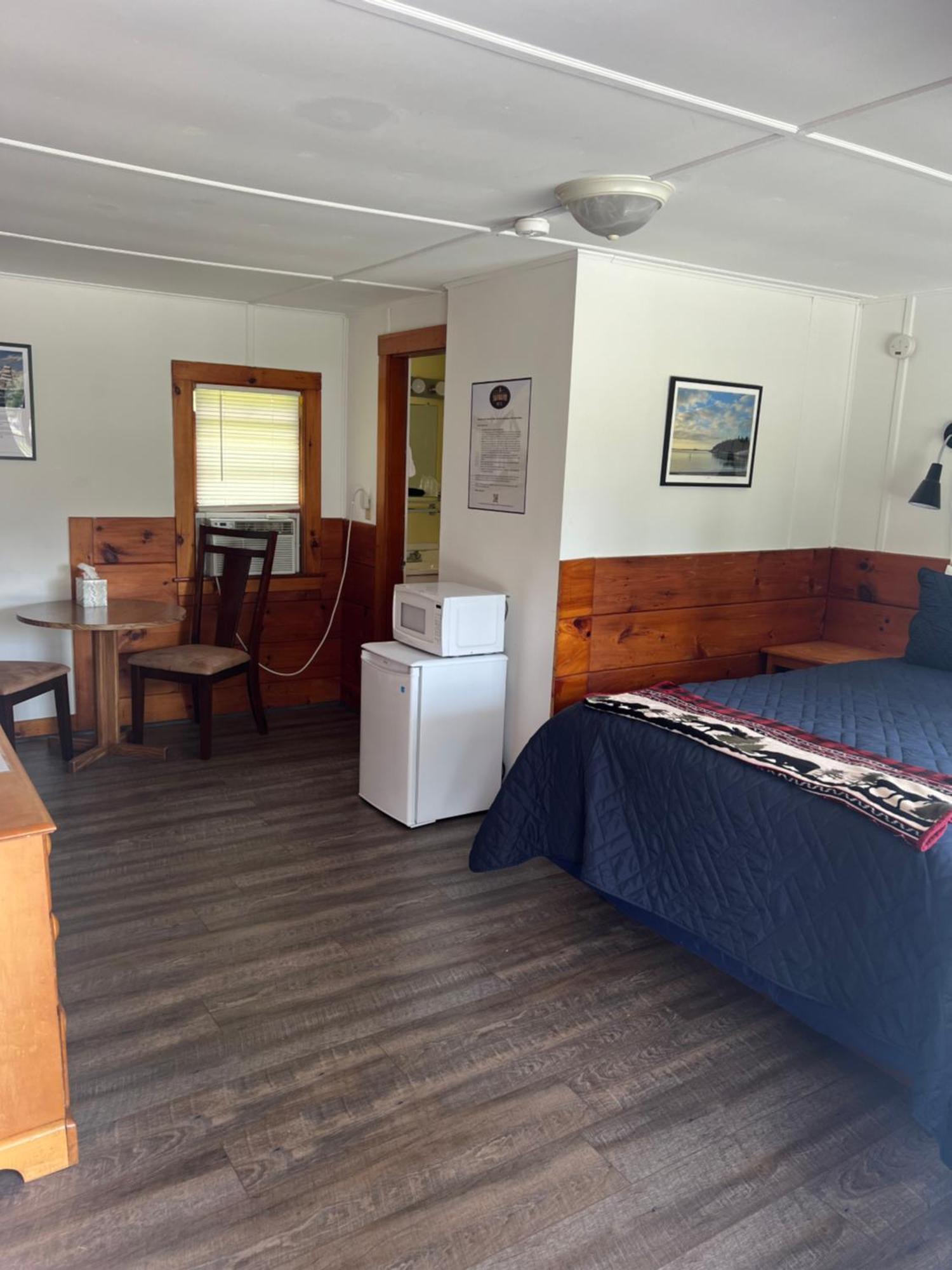 Yardarm Motel Searsport Eksteriør bilde