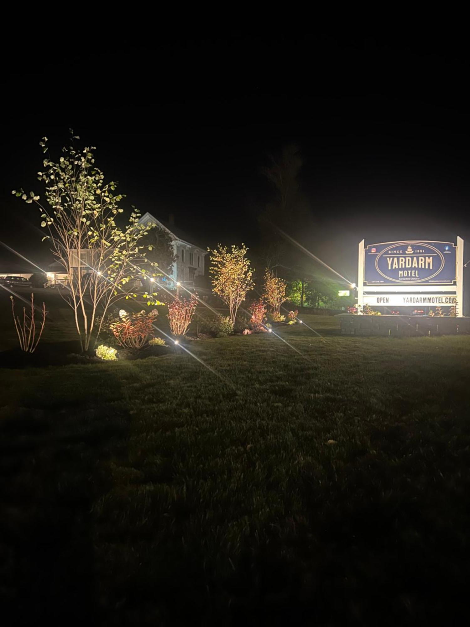 Yardarm Motel Searsport Eksteriør bilde