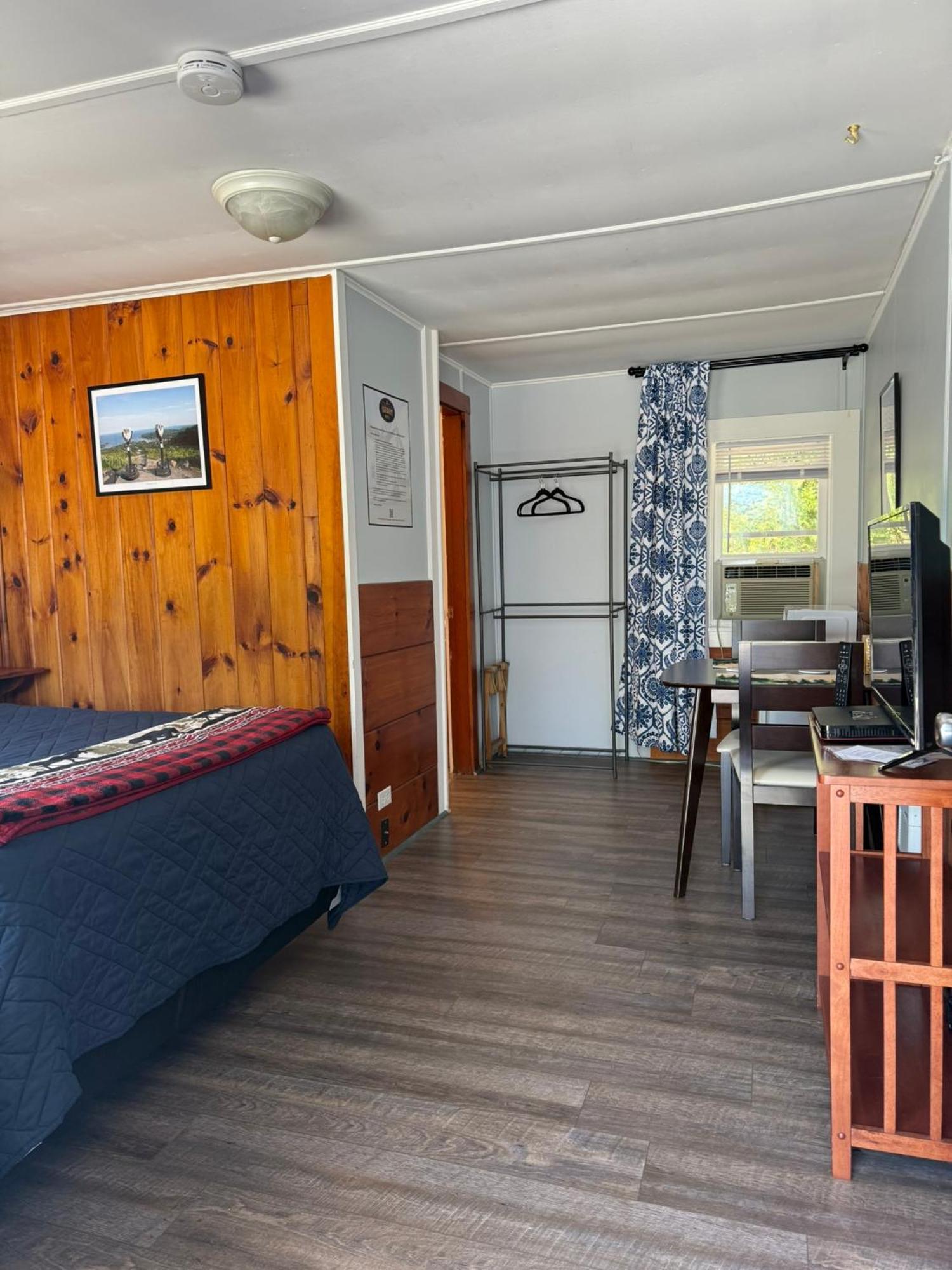 Yardarm Motel Searsport Eksteriør bilde