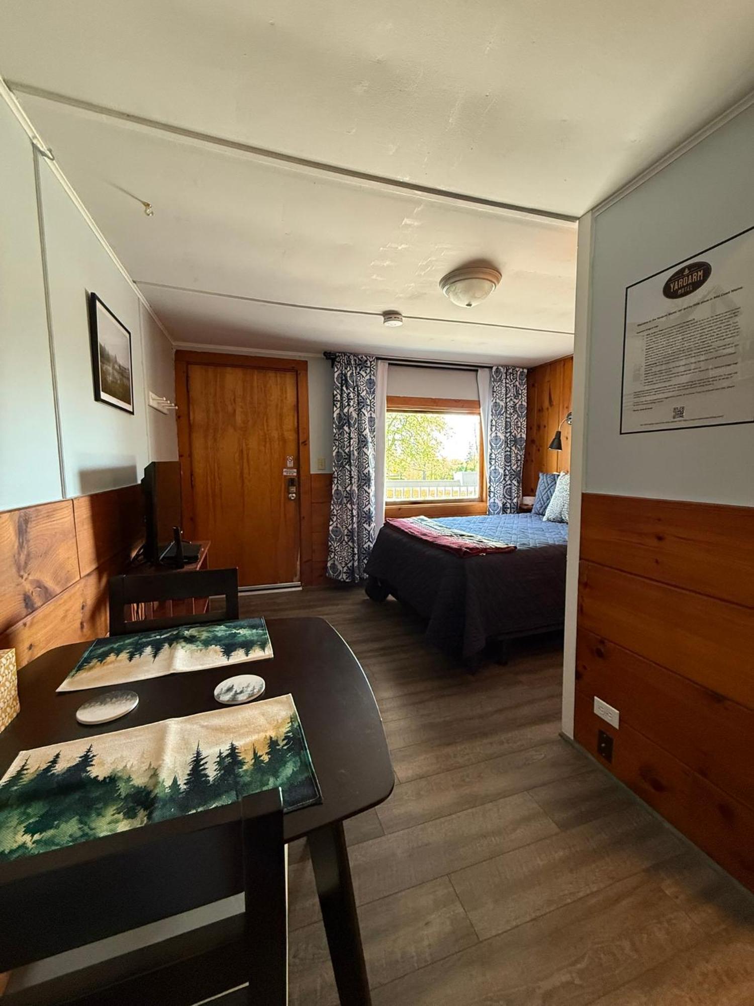 Yardarm Motel Searsport Eksteriør bilde