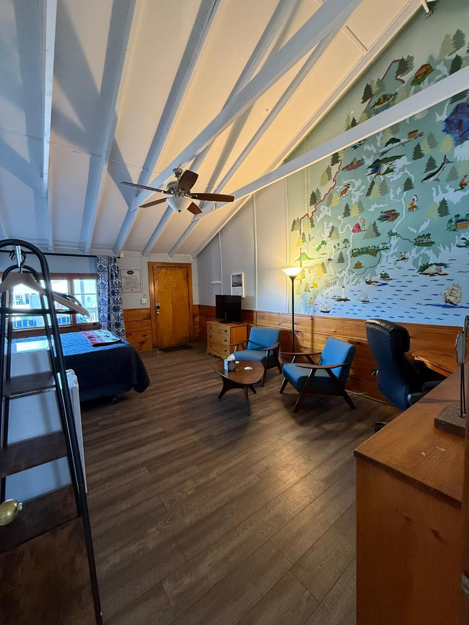 Yardarm Motel Searsport Eksteriør bilde