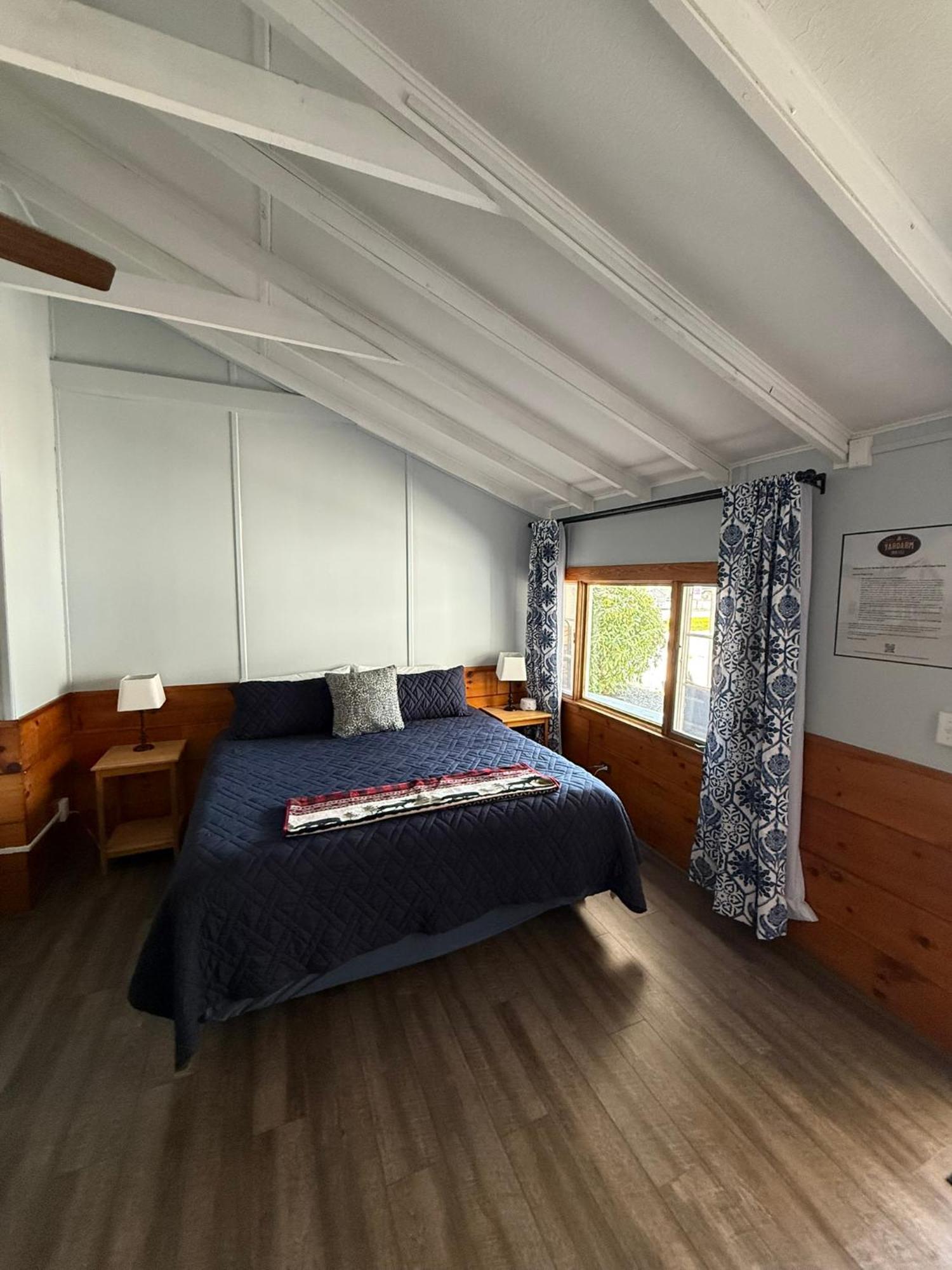 Yardarm Motel Searsport Eksteriør bilde